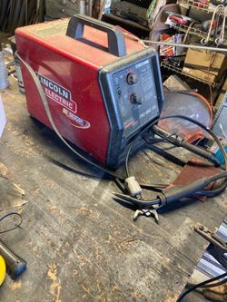Lincoln electric welding machine