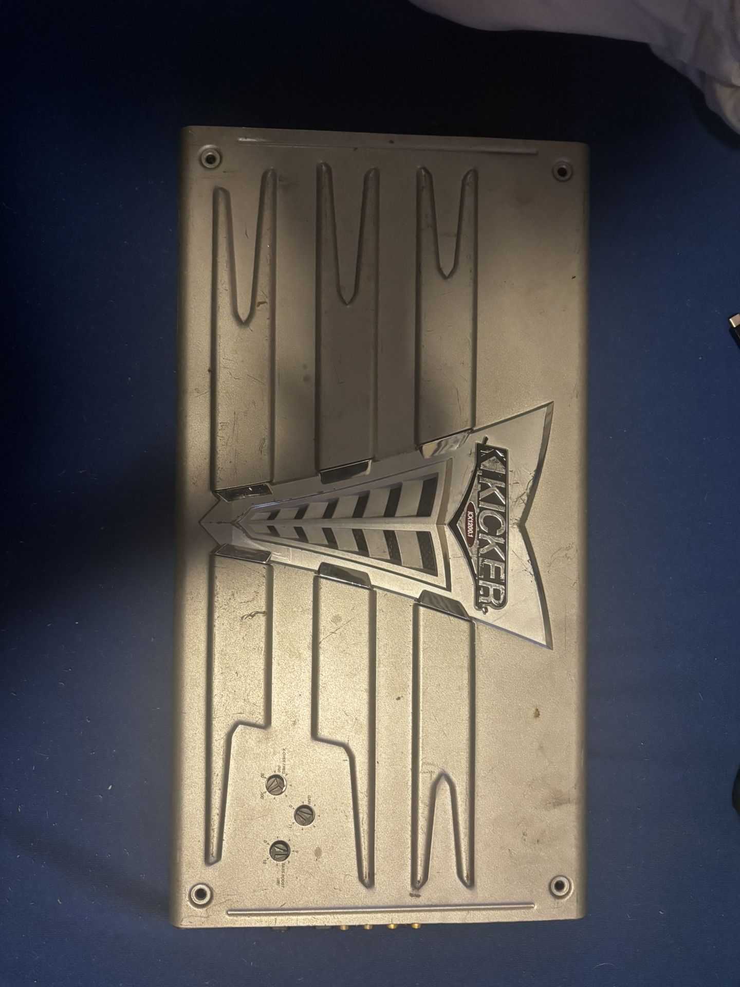 Kicker KX1200.1 Amplifier