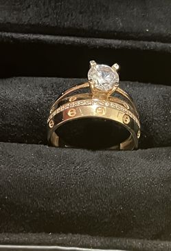 Ring size 8/12 new 14 Kt