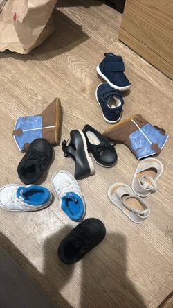 Baby shoes