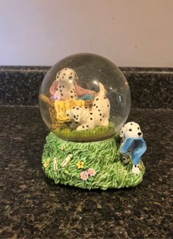Vintage San Francisco music box company snow globe Dalmatians