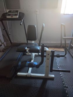 Tuff stuff leg extension/leg curl