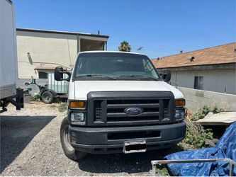 2011 Ford E-150