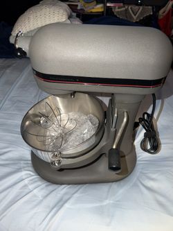 KitchenAid Professional 6 Stand Mixer With Attachments