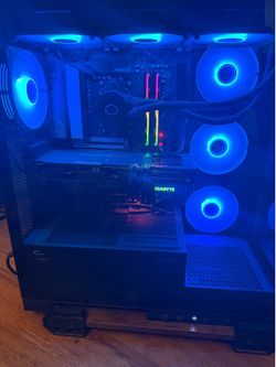 Gaming pc with monitor, keyboard, and mouse