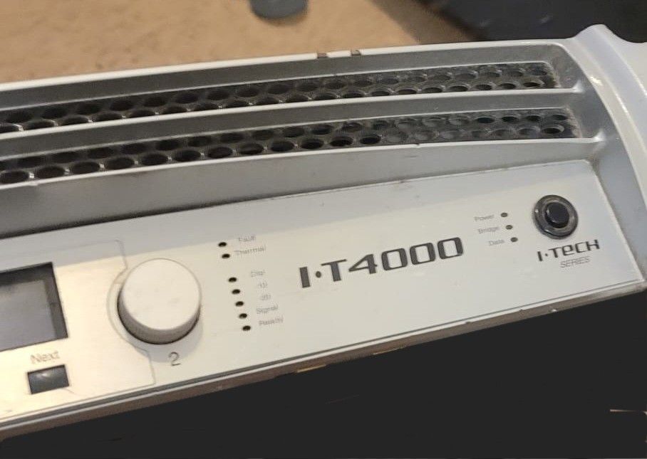 CROWN I-TECH 4000 Amplifier (NOT WORKING/ NO FUNCIONA)