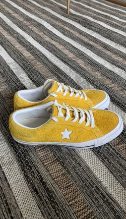 Converse sneaker men’s sz 7 women’s sz 9