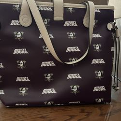 BRAND NEW - Anaheim Mighty Ducks NHL Large Purple Purse (No Tickets)