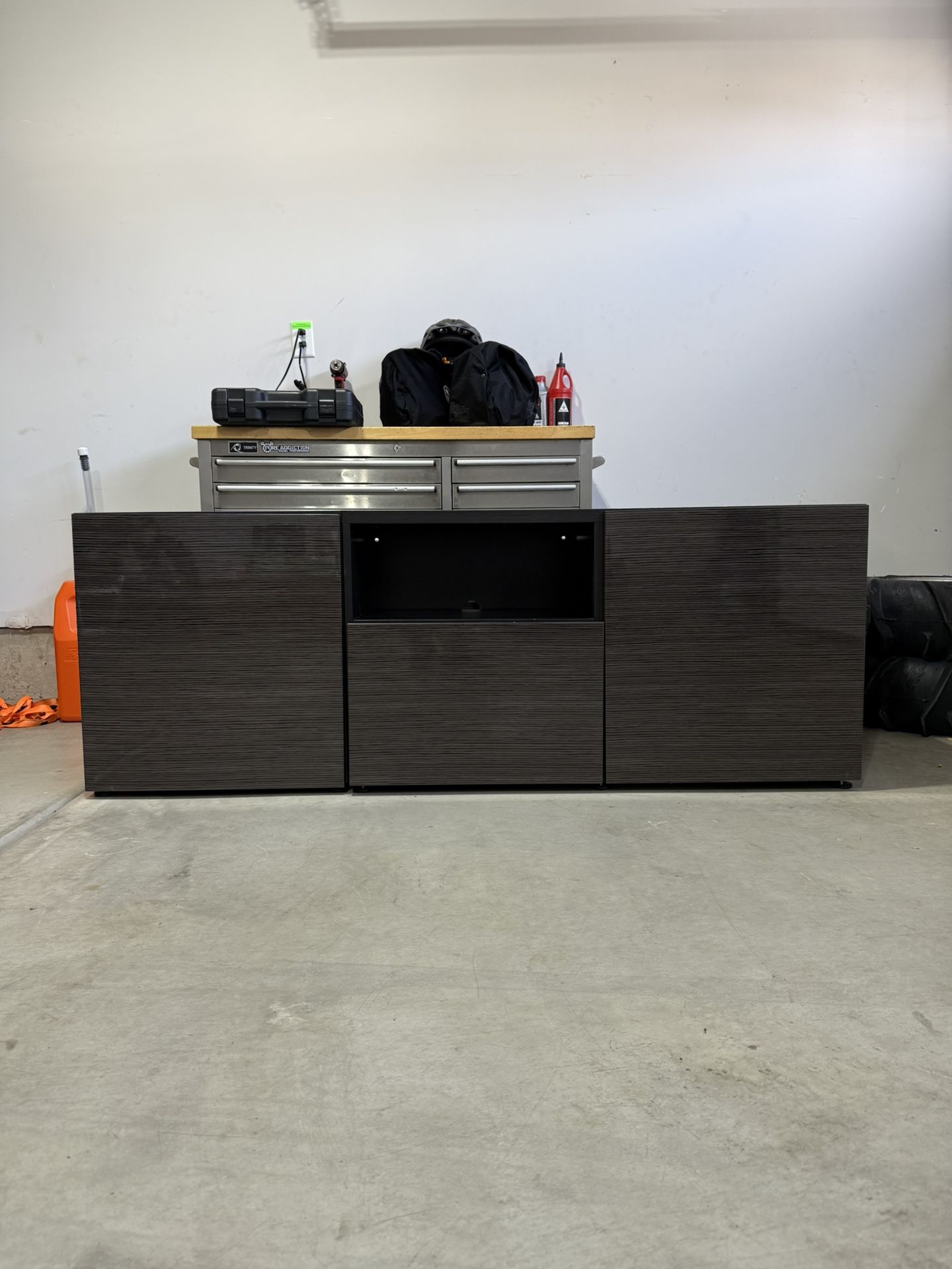 2-piece Entertainment Center