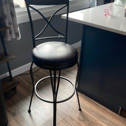 Set Of 2 Stools