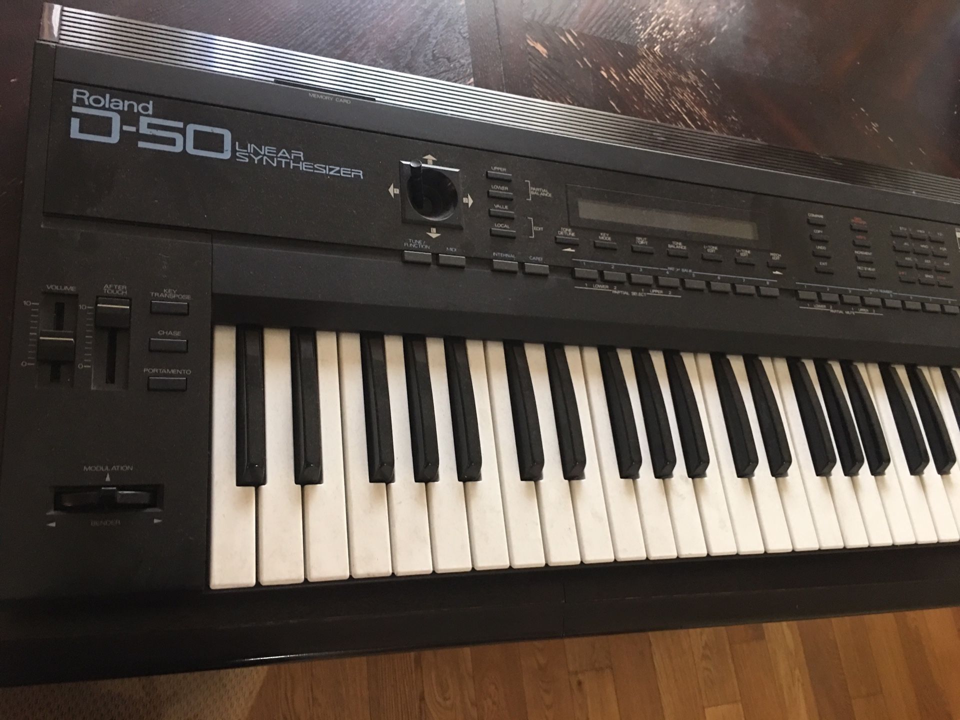 Roland D50 Synthesizer