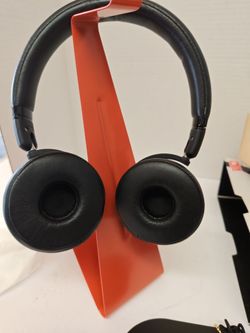 AKG/harman kardon N60 NC Bluetooth headphones