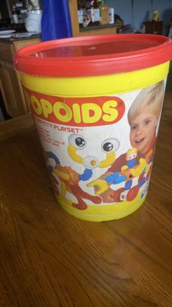 Vintage Popoids play set
