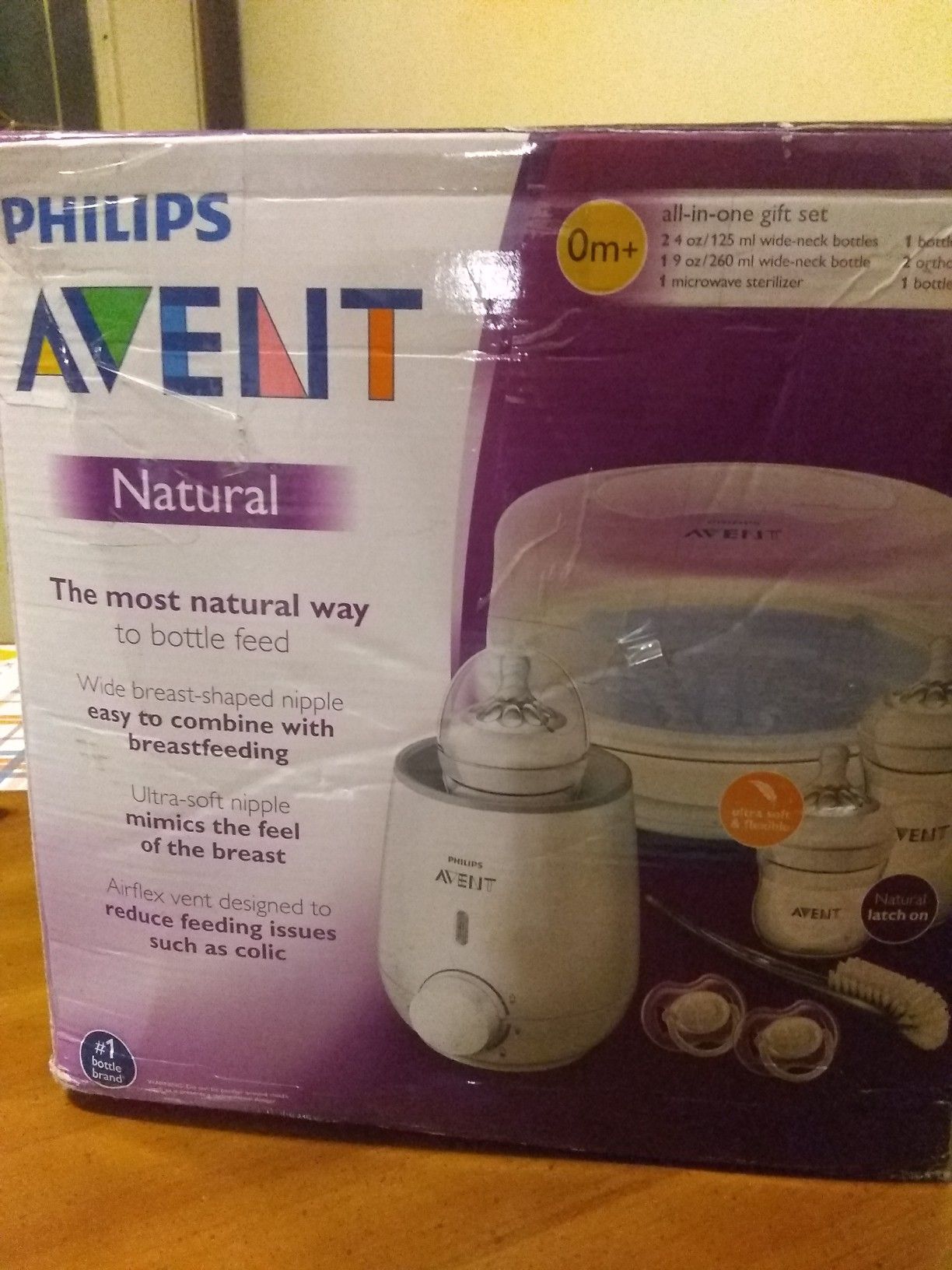 Phillips Avent Natural All in One Gift Set