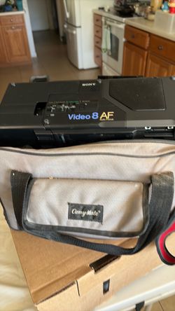 Sony Video 8 Auto Focus Camera