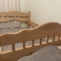 Full Size Vintage Bedframe