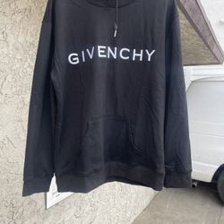 Givenchy Sweater 