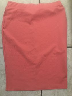 Coral pencil skirt