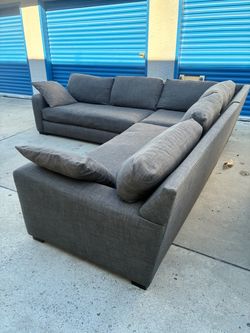 Dark gray Down Feather Couch 🛻Delivery Available🛻