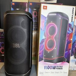 100% New & Certified JBL PartyBox "Ultimate" 1100W - Latest PartyBox Model W JBL Warranty Included - Best Price Out !