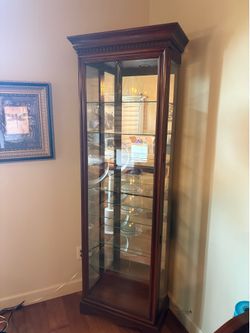 Decorative glass/wooden cabinet