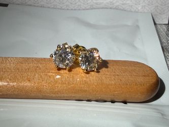 Moissanite round stud earrings gold plated prong set 6.5mm