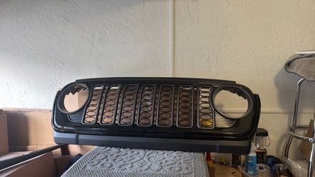 2025 Wrangler Gladiator Grille new take off