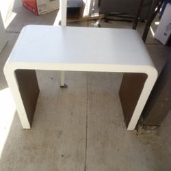 End Tables/ Table Seating