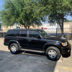 2000 Toyota 4Runner SR5 2wd Restored 