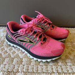 Brooks Glycerin 12 Women Pink Running Shoes Size 7
