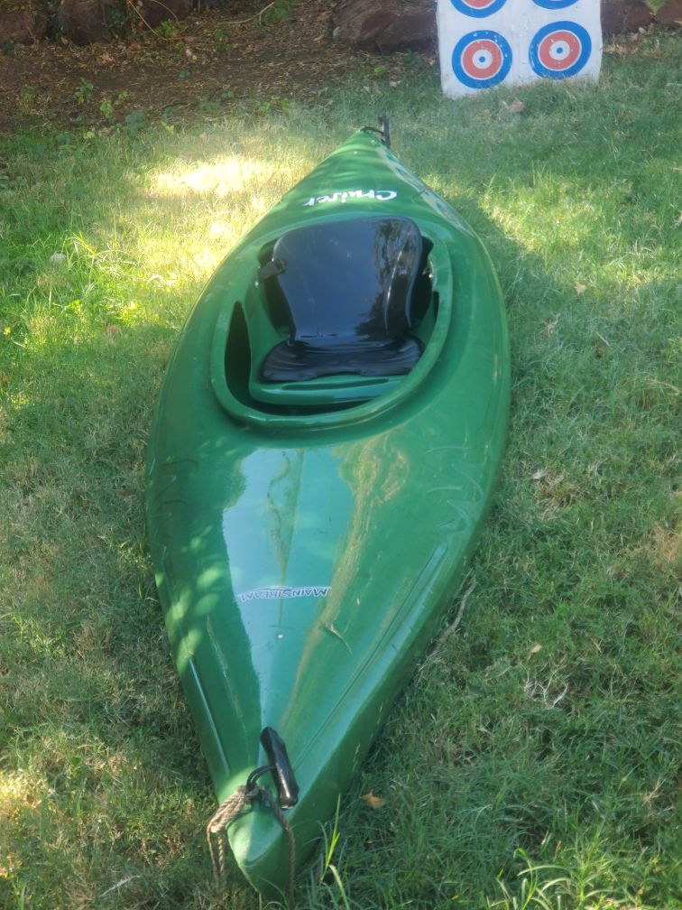 Mainstream cruiser kayak