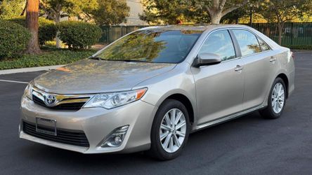 2013 Toyota Camry Hybrid