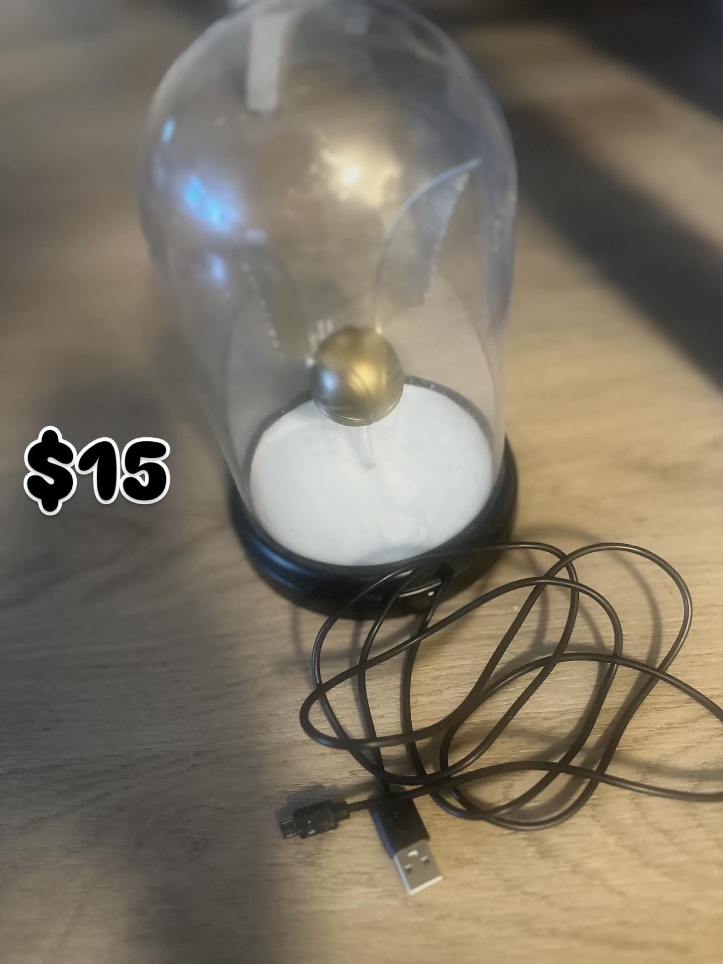 Harry Potter golden snitch desk light lamp
