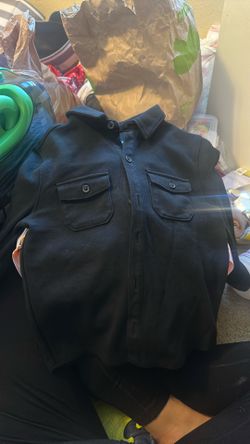 Boys Black Button Up Size 6/7