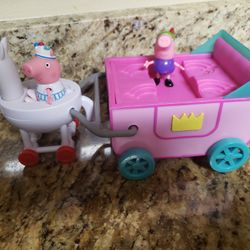 Peppa Pig Princess Peppa's Carage Playset

