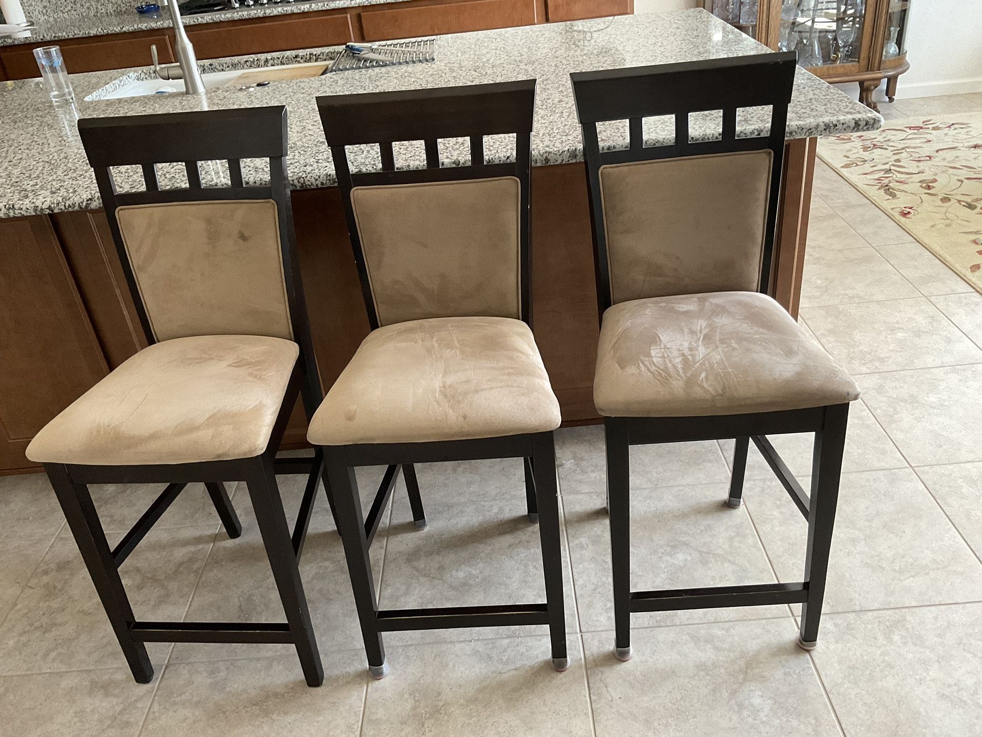 4 Counter Stools