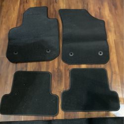 2017 Chevy Colorado Floor Mats