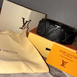 Louis Vuitton Black Monogram LV Initials Belt