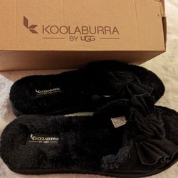 BRAND NEW -FUZZ IT SLIDE SANDAL

