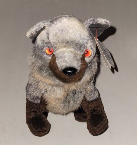 Ty Beenie Babies Howl The Wolf 2000