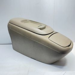 95-00 OBS Sierra Tan center console 