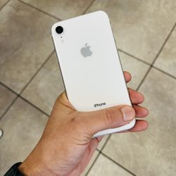 iPhone XR Unlocked