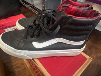 Vans Sk8-Hi with a red plaid flannel lining