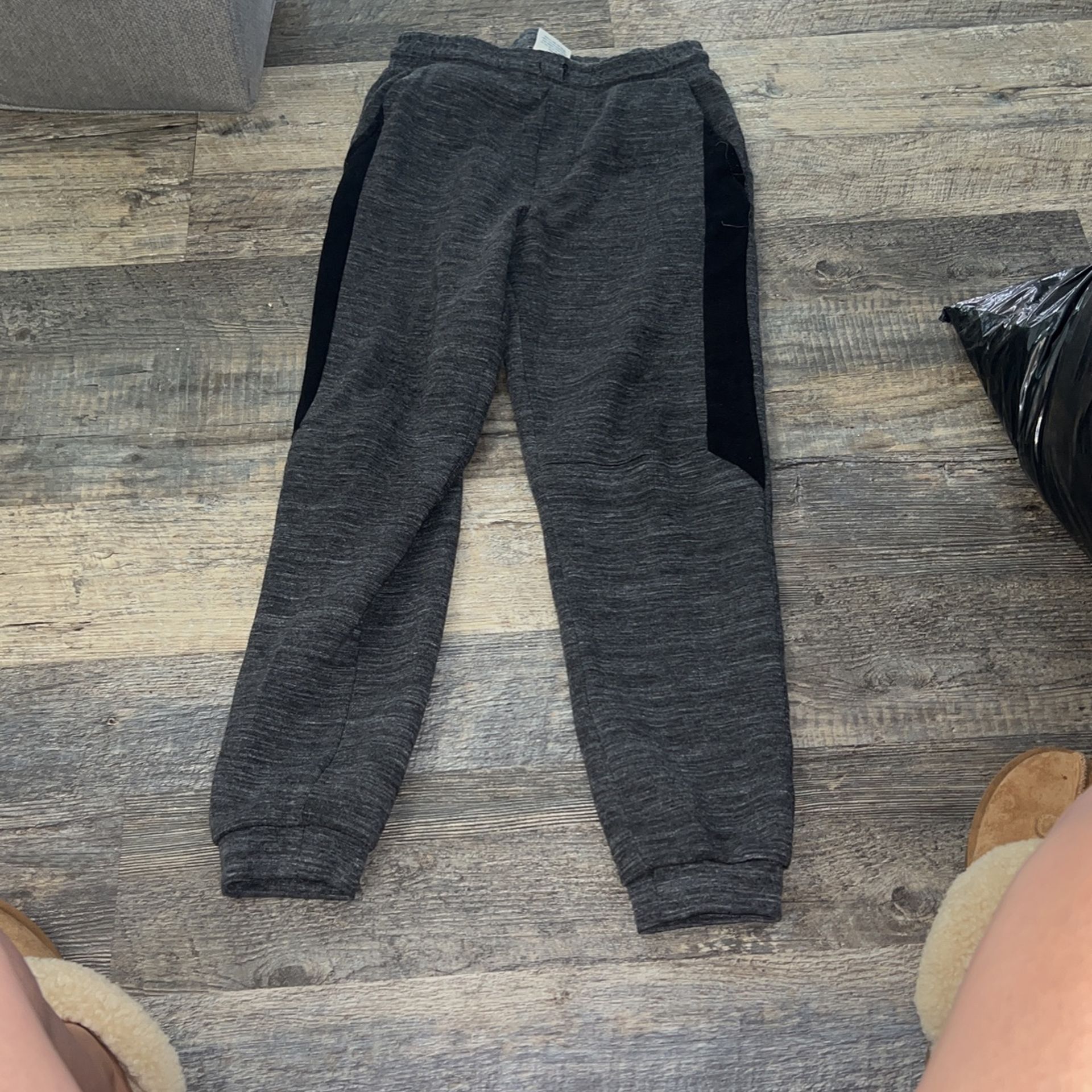 Used Big Boys Sweatpants Size 14/16