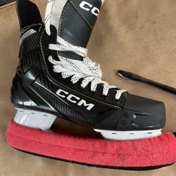 Excellent Condition CCM Skates 