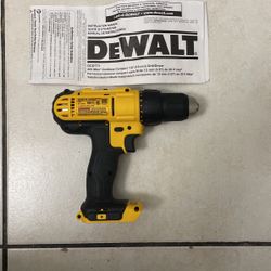 Dewalt DCD771