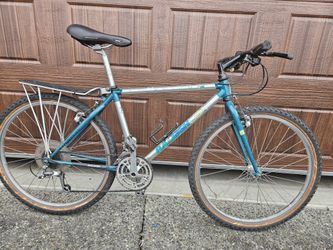 1990s Raleigh Technium Mountain Bike. 