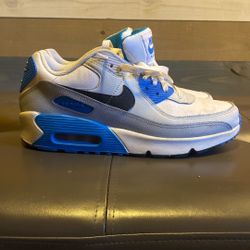 Boys Size 5.5 90’s Air Max 
