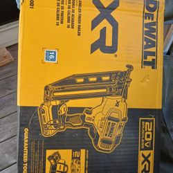 Dewalt 16ga Finish Nailer