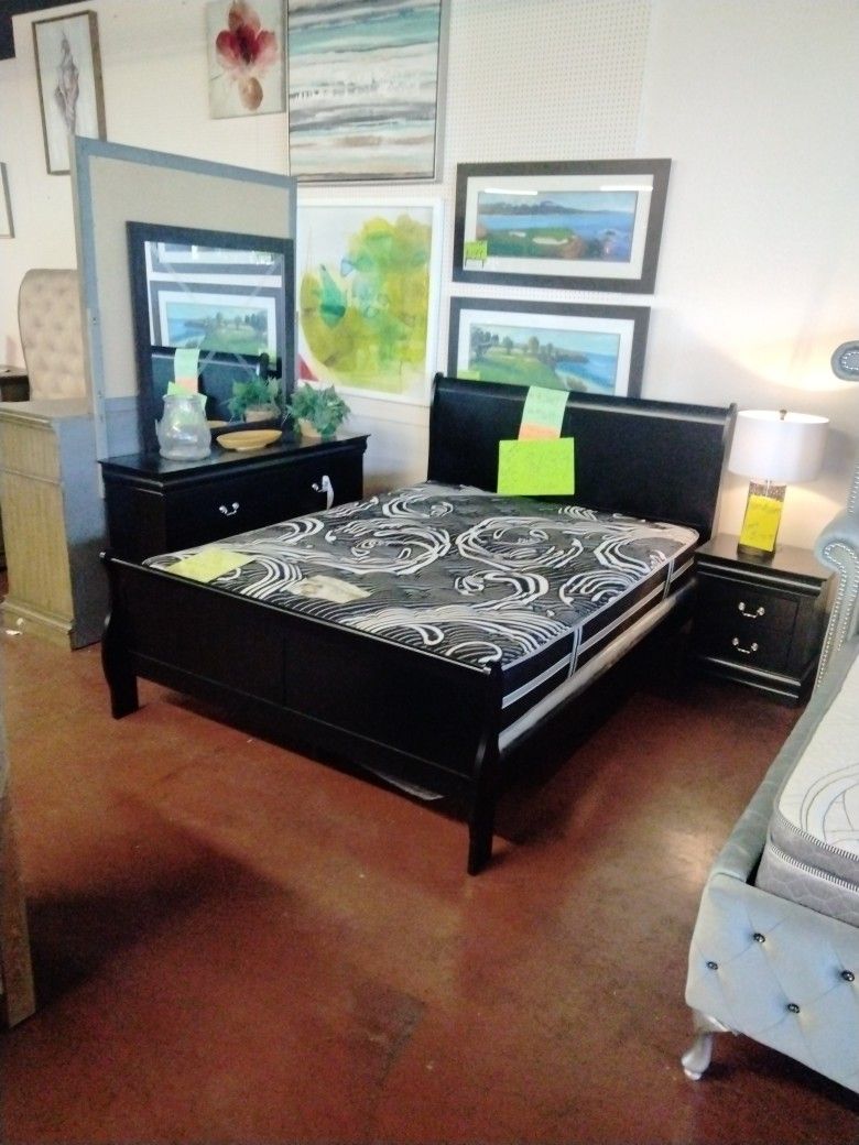 Queen Size Bed Dresser Mirror Nightstand Comes In Black White Or Brown